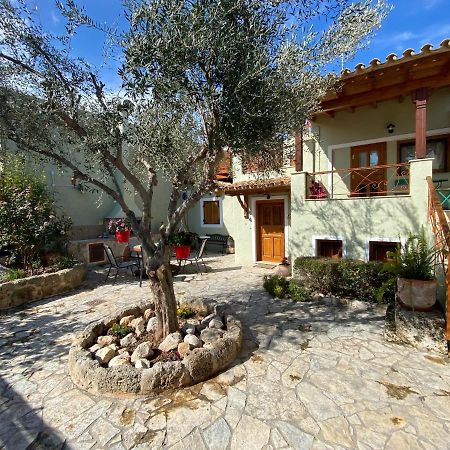Отель Pegasus House Corinth Экстерьер фото