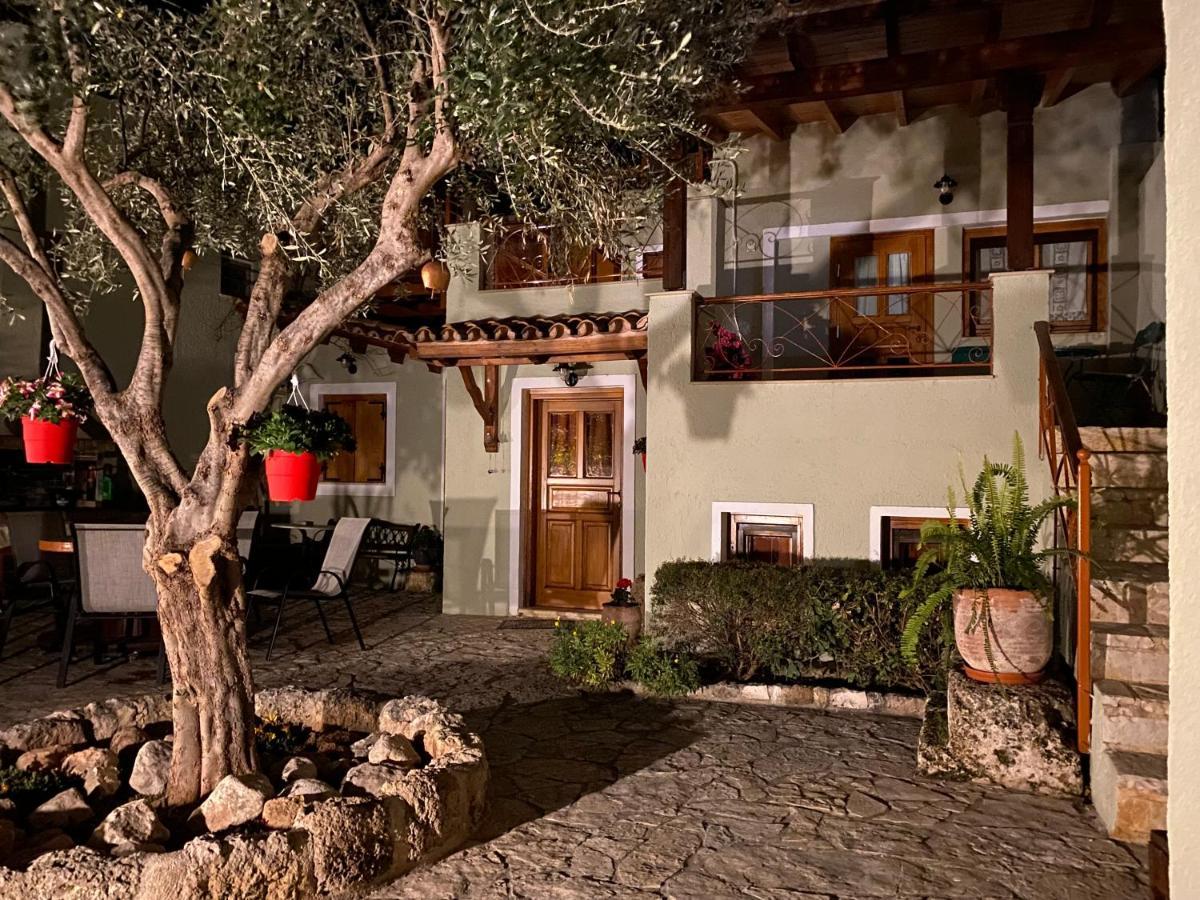 Отель Pegasus House Corinth Экстерьер фото