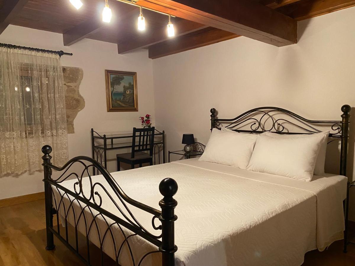 Отель Pegasus House Corinth Экстерьер фото